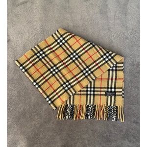 Burberry 100% Lambwool Nova Check Scarf